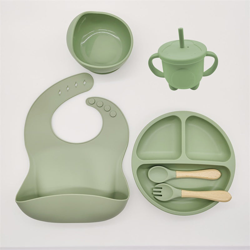 bol-alimentation-bebe-en-silicone-couleur-vert-militaire-6-pieces