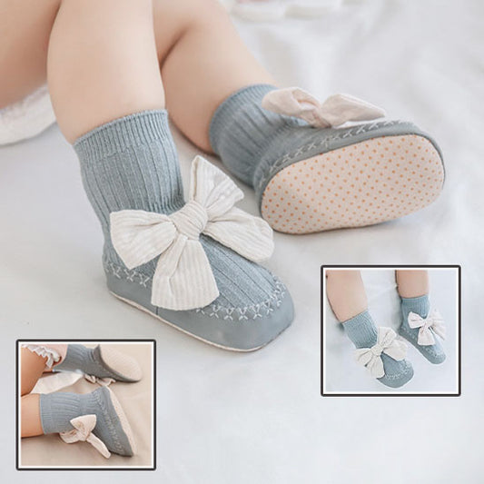 chaussette-bebe-antiderapante-pratique-couleur-bleue