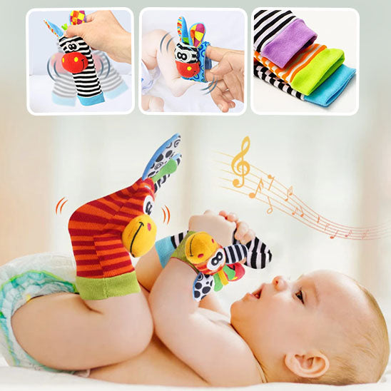 jouet-pour-bebe-hochet-chaussette-et-bracelet-pratique