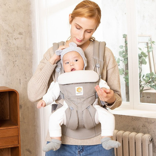 Le porte-bébé ergonomique OMNI BREEZE d'EGOBABY | BabyCarry™