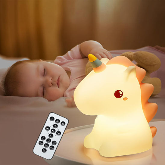 veilleuse-enfant-et-bebe-en-forme-de-licorne-en-silicone-non-eblouissante